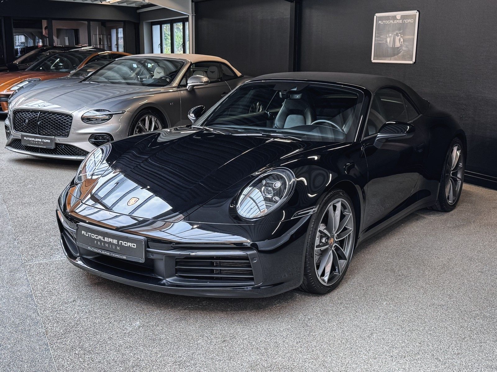 Porsche 911 Urmodell 911 Carrera 4 992 Bose+14Wege+DAB+Spur