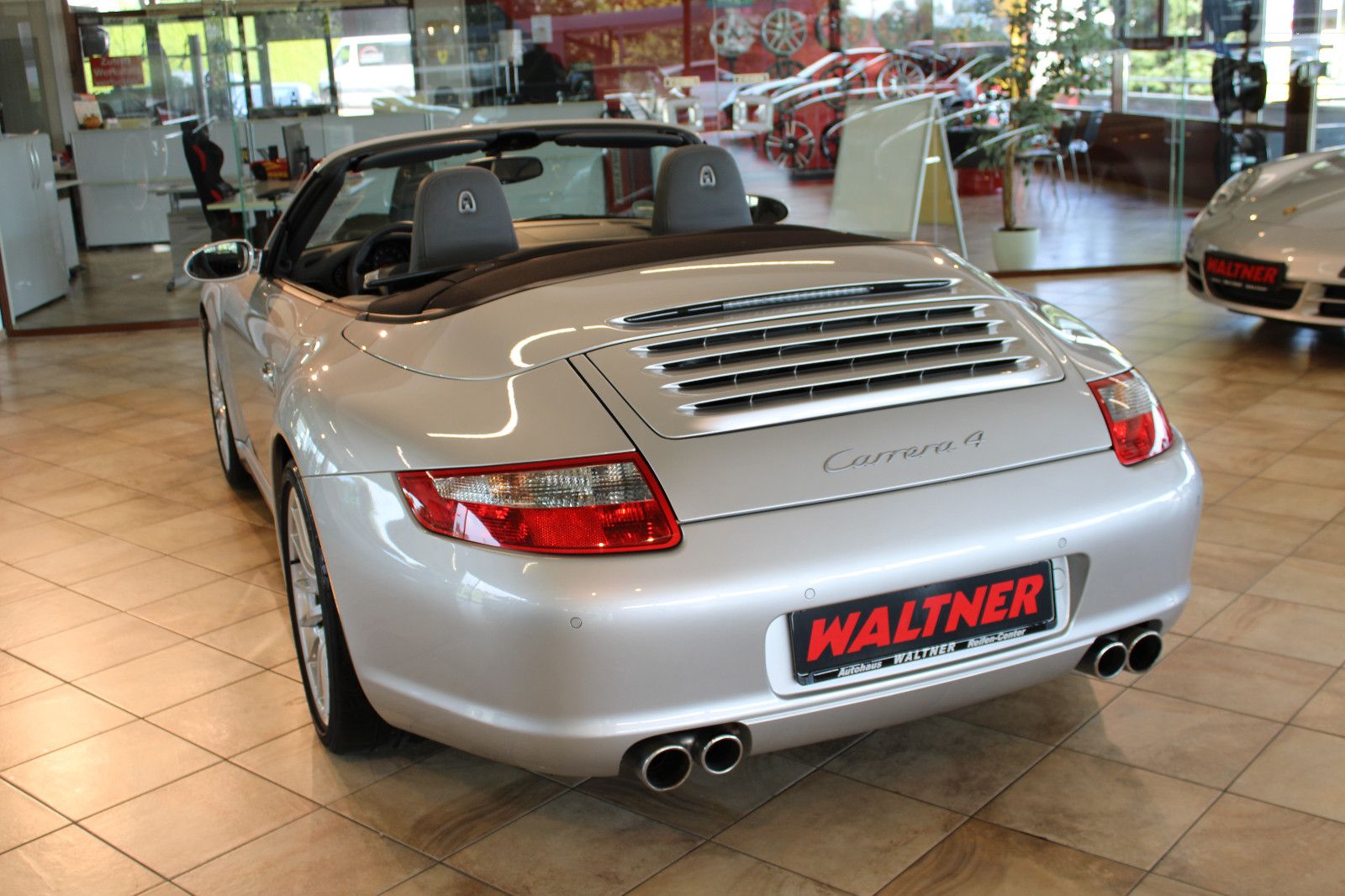 Porsche 911 Urmodell 911 Carrera 4 Cabrio *1. HAND+Deutsch+Top*