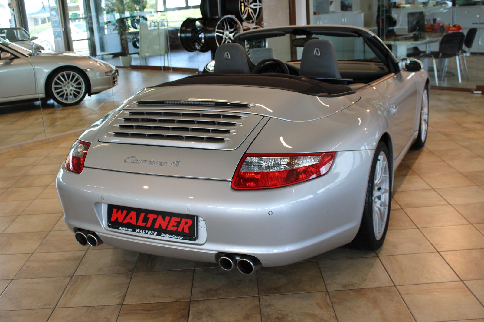 Porsche 911 Urmodell 911 Carrera 4 Cabrio *1. HAND+Deutsch+Top*