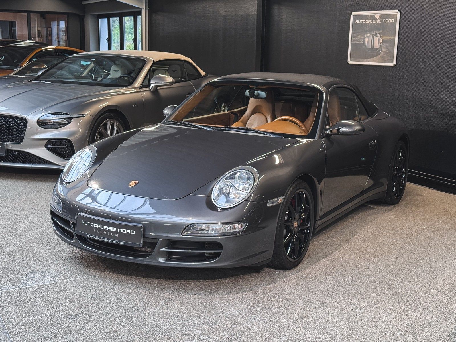 Porsche 911 Urmodell 911 Carrera 4 S Cabrio Sport-Chrono+PCM+Bose