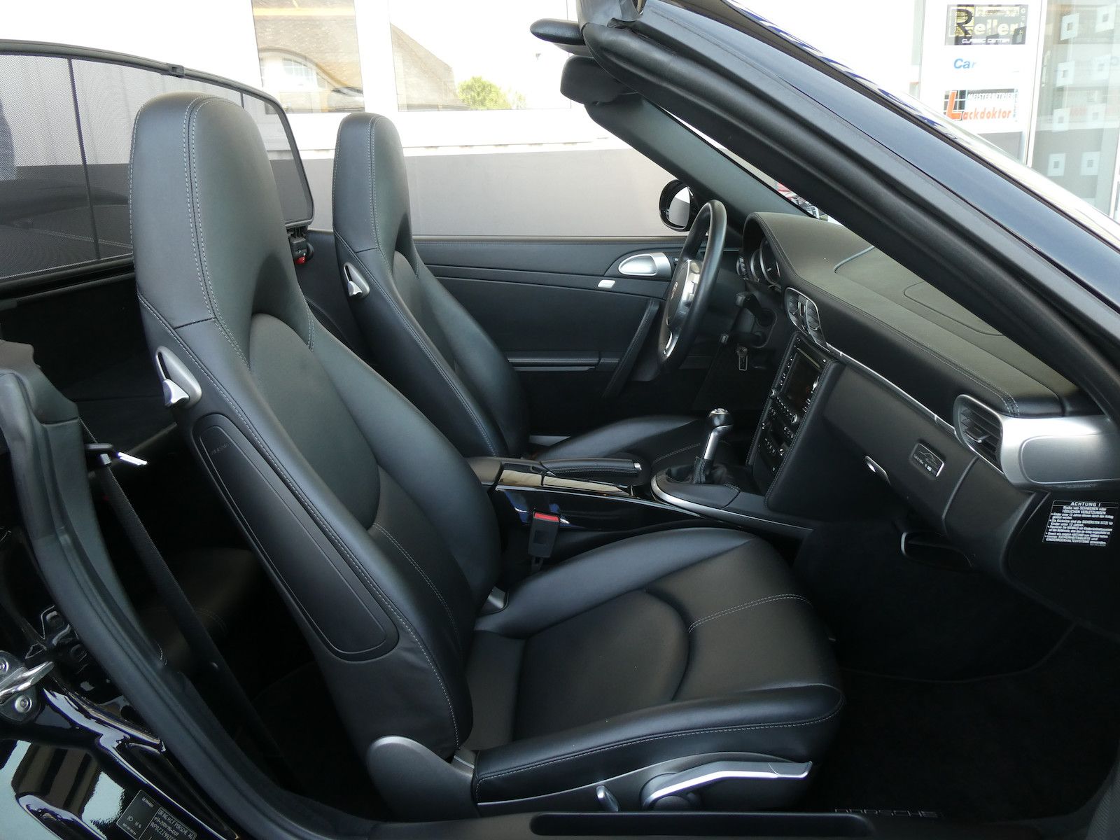 Porsche 911 Urmodell 911 Carrera Black Edition Cabrio, Bose