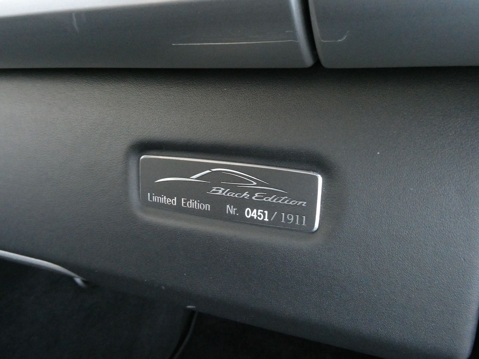 Porsche 911 Urmodell 911 Carrera Black Edition Cabrio, Bose