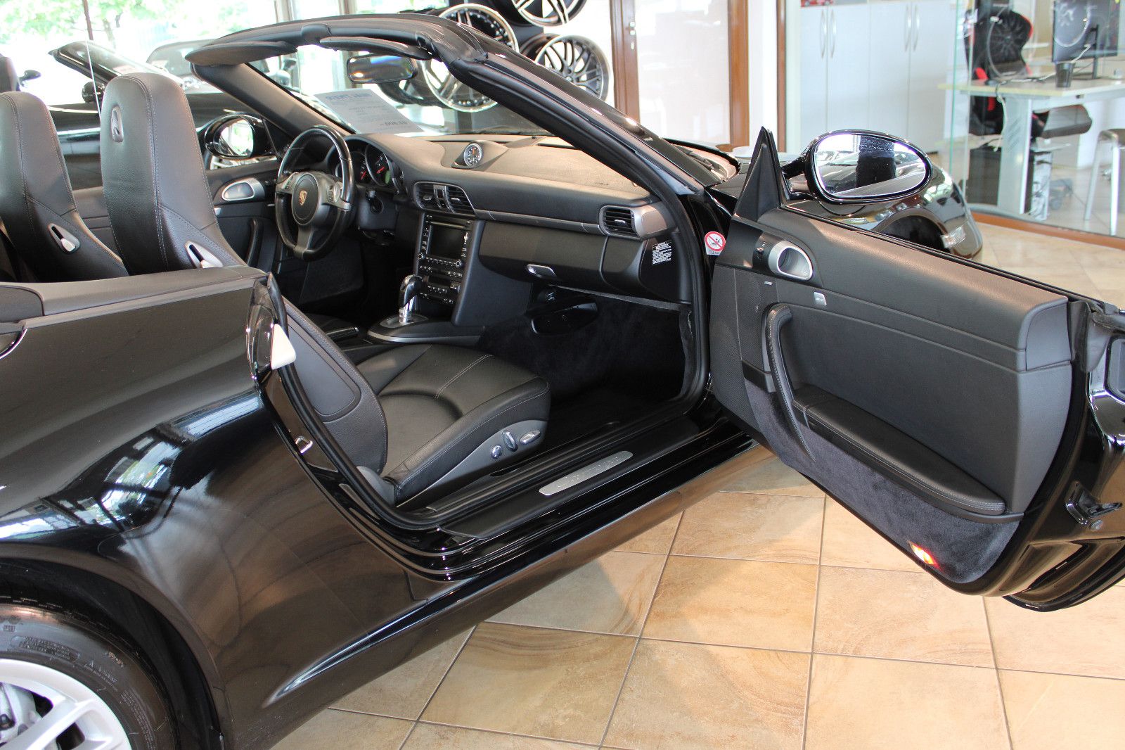 Porsche 911 Urmodell 911 Carrera Cabrio *Top Zustand+2. Hand+Deutsch*