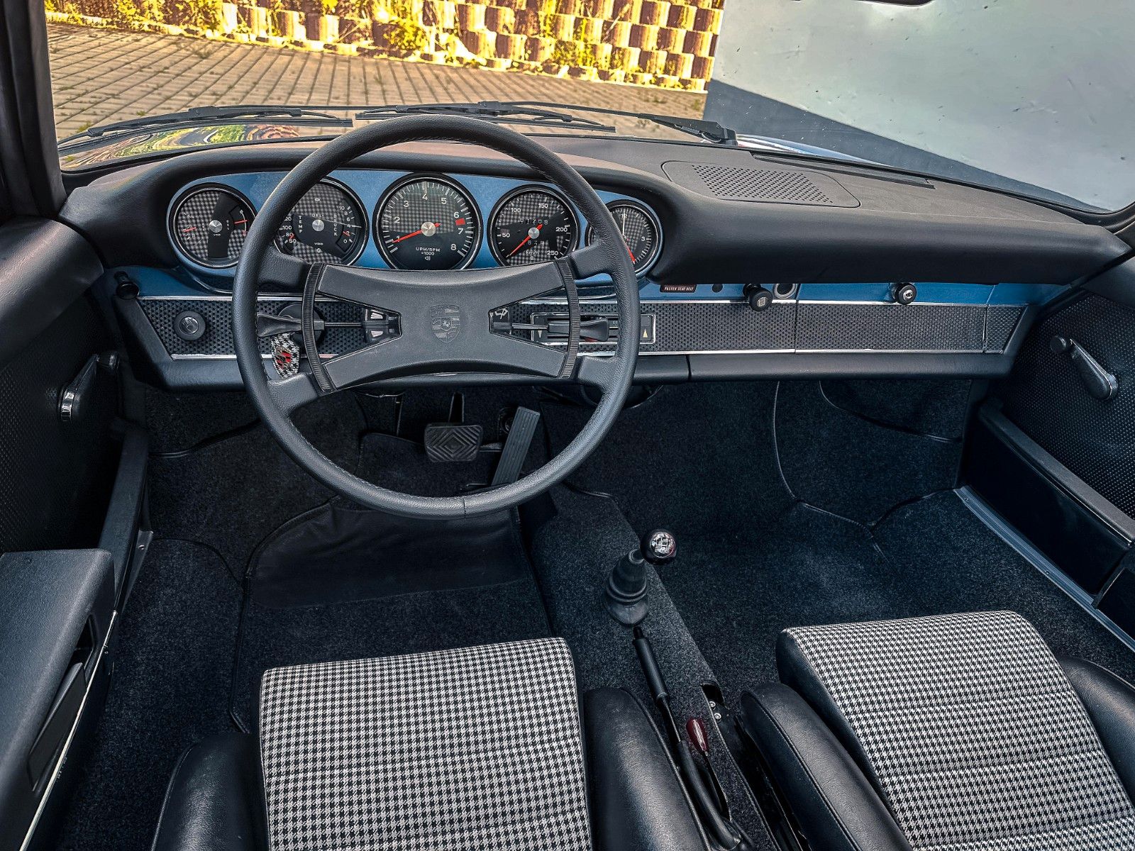 Porsche 911 Urmodell 911 TE Targa NOTE 1
