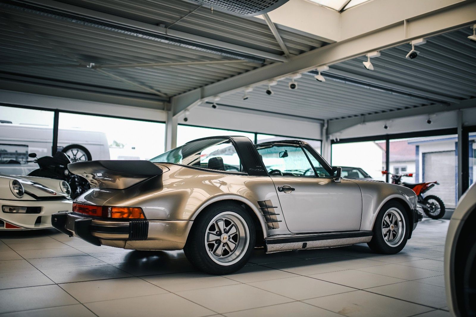 Porsche 911 Urmodell Targa 911 SC