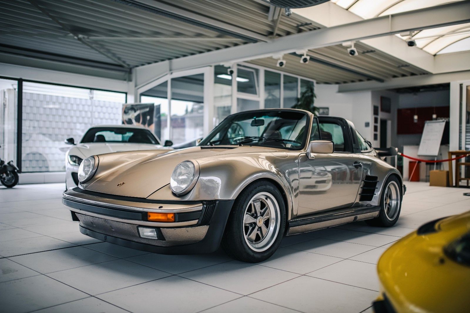Porsche 911 Urmodell Targa 911 SC