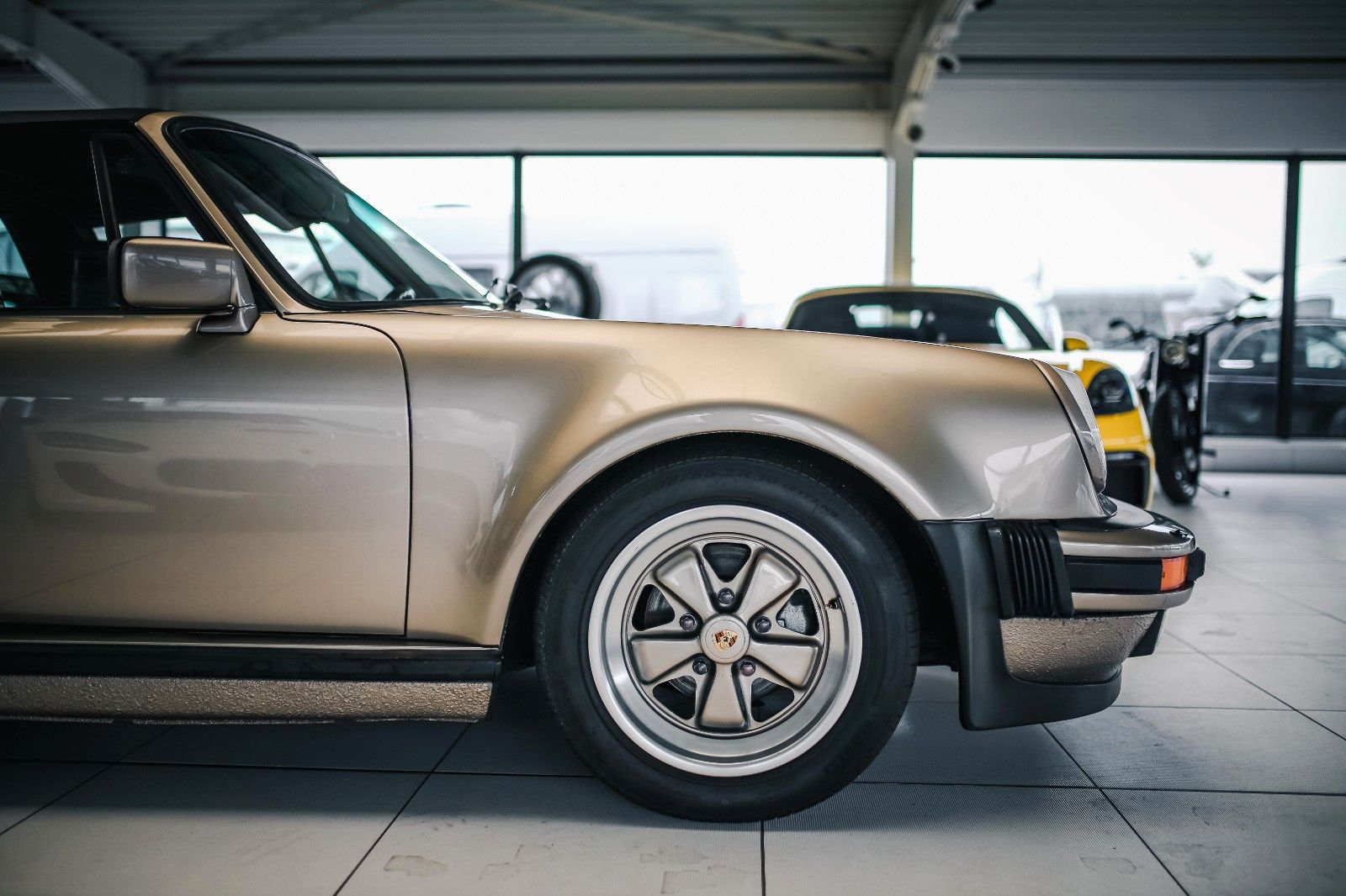 Porsche 911 Urmodell Targa 911 SC