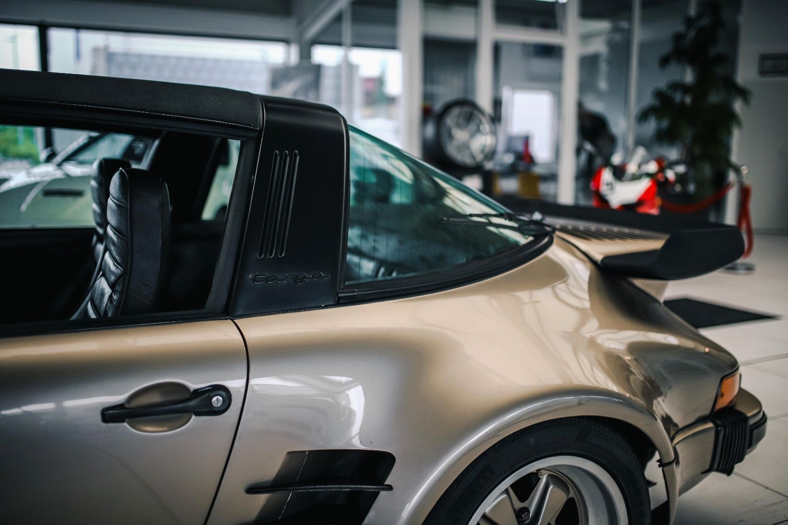 Porsche 911 Urmodell Targa 911 SC