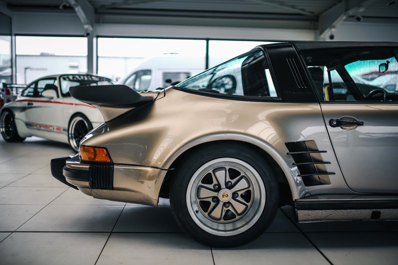Porsche 911 Urmodell Targa 911 SC