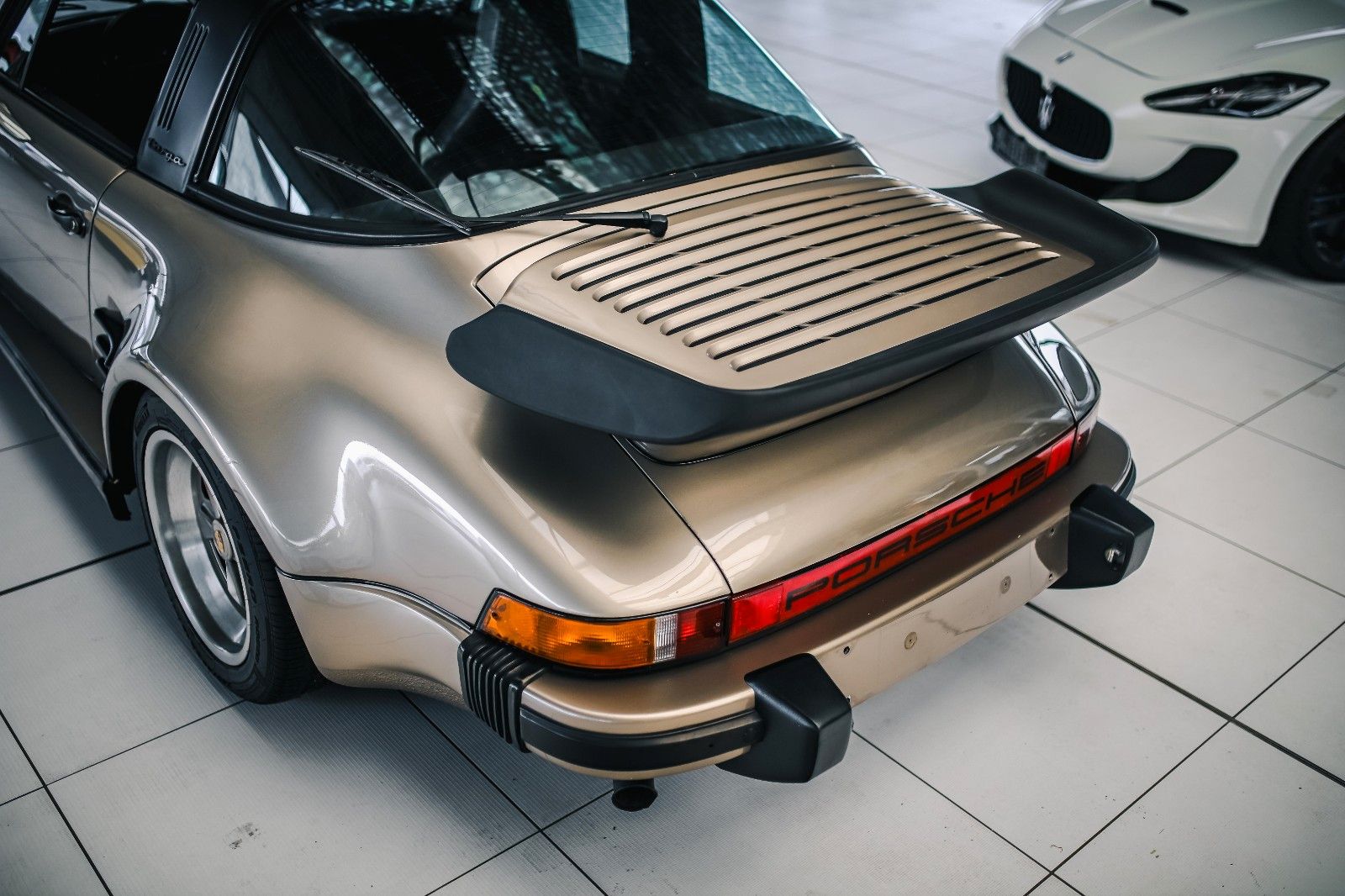 Porsche 911 Urmodell Targa 911 SC