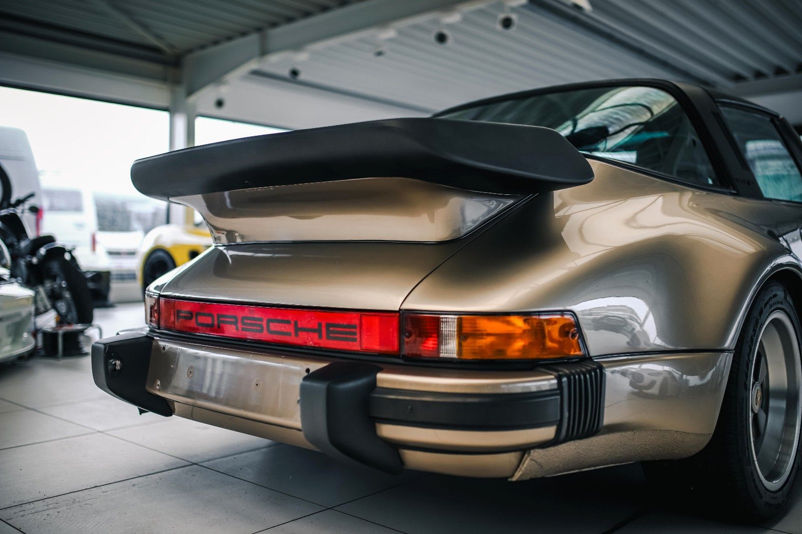Porsche 911 Urmodell Targa 911 SC