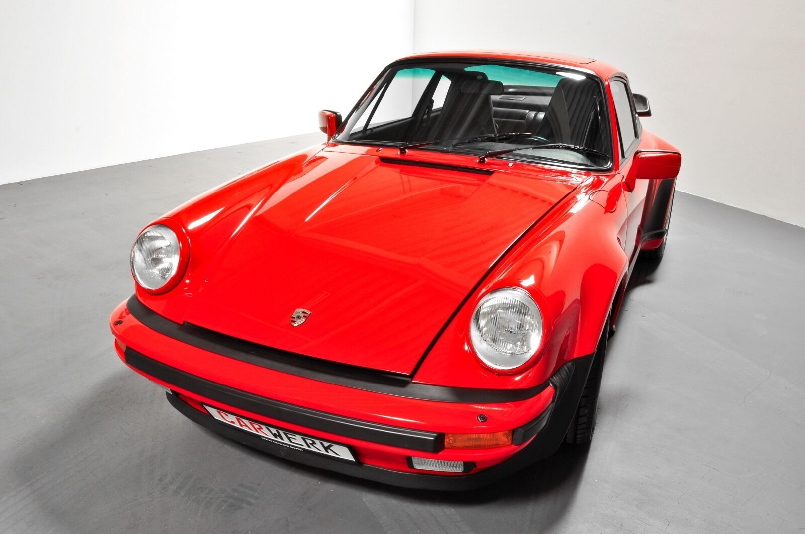 Porsche 930 Turbo 3.3 Paul Walker | AE Collection