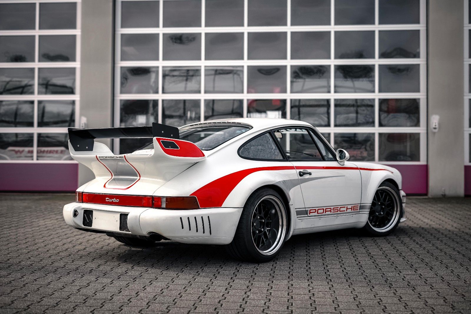 Porsche 930 930 Turbo 911 SC *RAUH WELT by AKIRA NAKAI