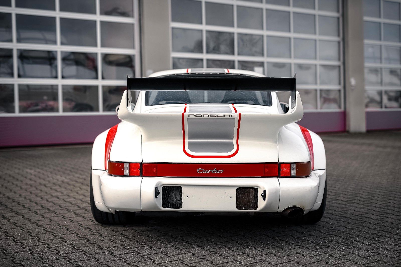 Porsche 930 930 Turbo 911 SC *RAUH WELT by AKIRA NAKAI