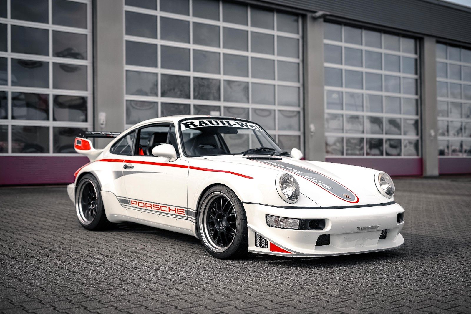 Porsche 930 930 Turbo 911 SC *RAUH WELT by AKIRA NAKAI