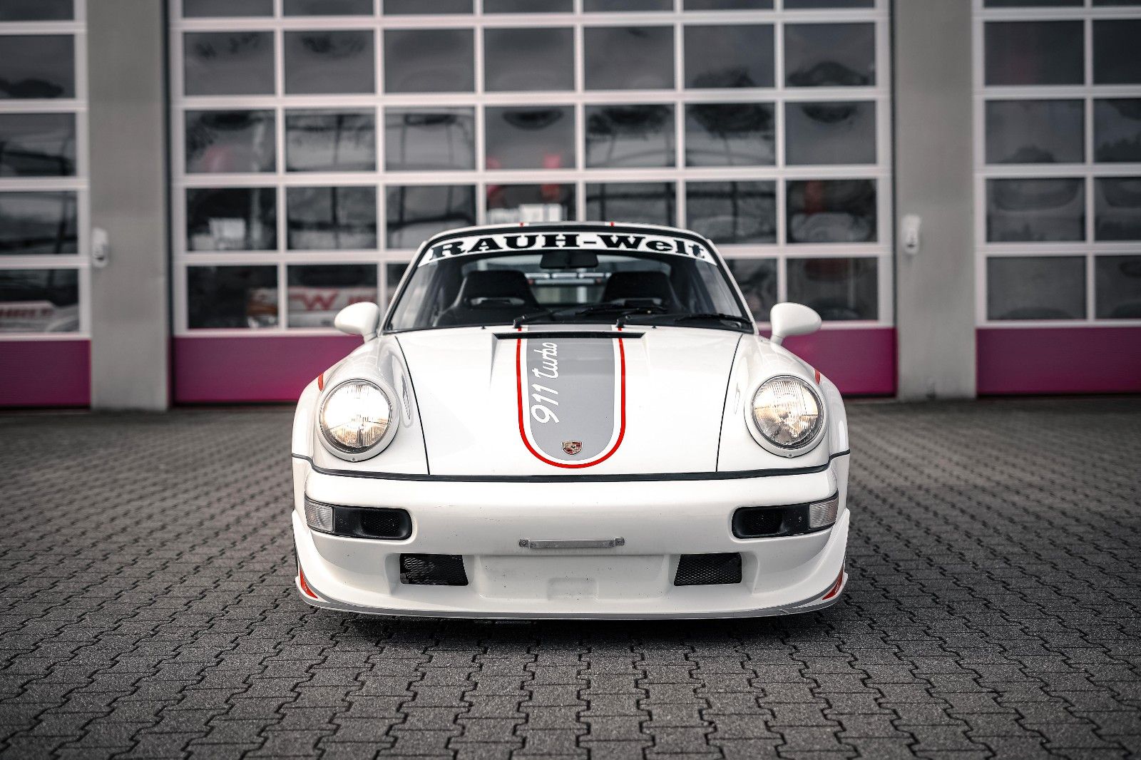 Porsche 930 930 Turbo 911 SC *RAUH WELT by AKIRA NAKAI