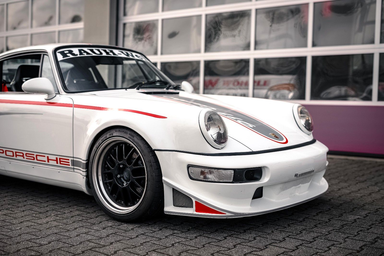 Porsche 930 930 Turbo 911 SC *RAUH WELT by AKIRA NAKAI
