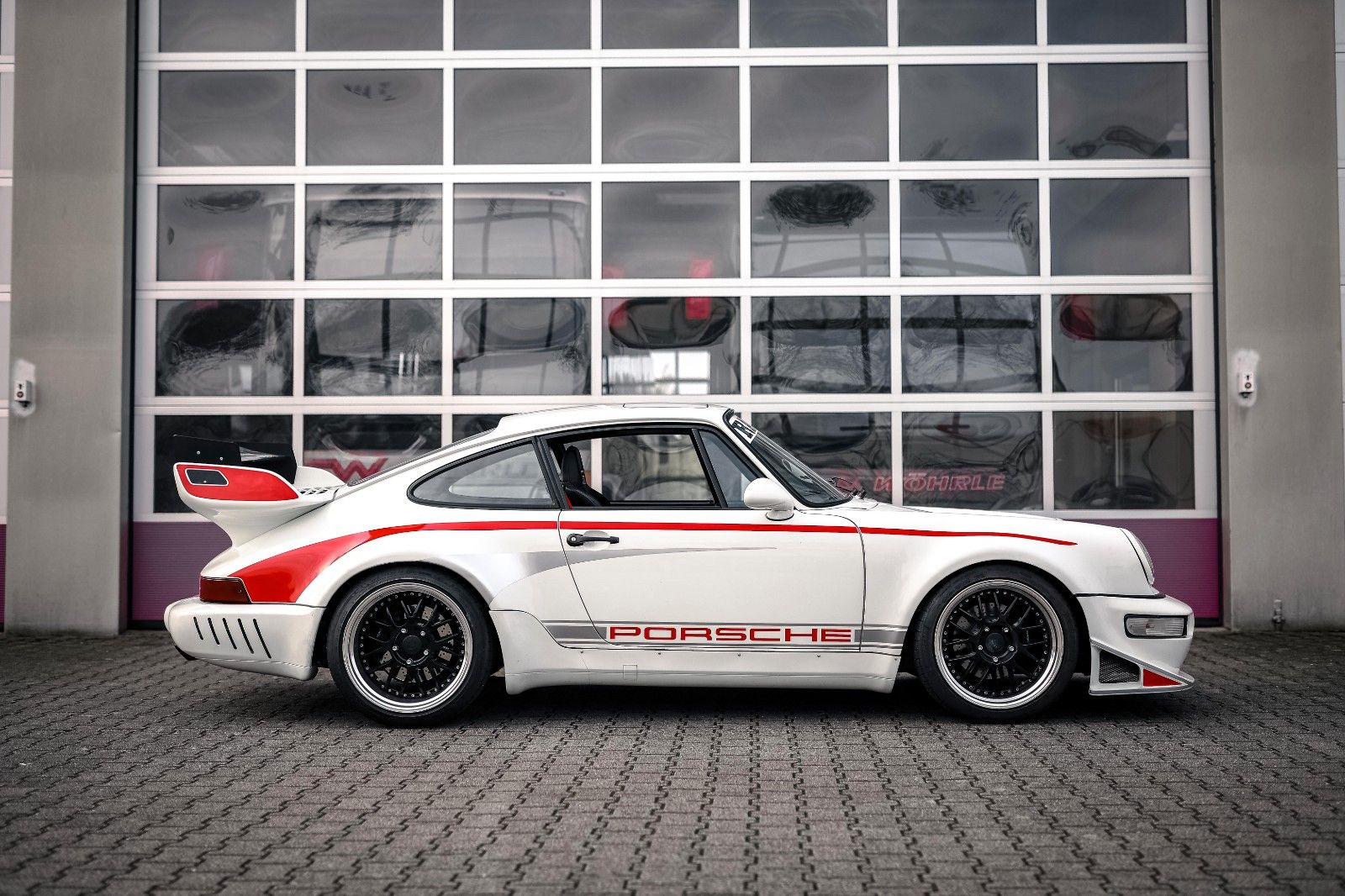 Porsche 930 930 Turbo 911 SC *RAUH WELT by AKIRA NAKAI