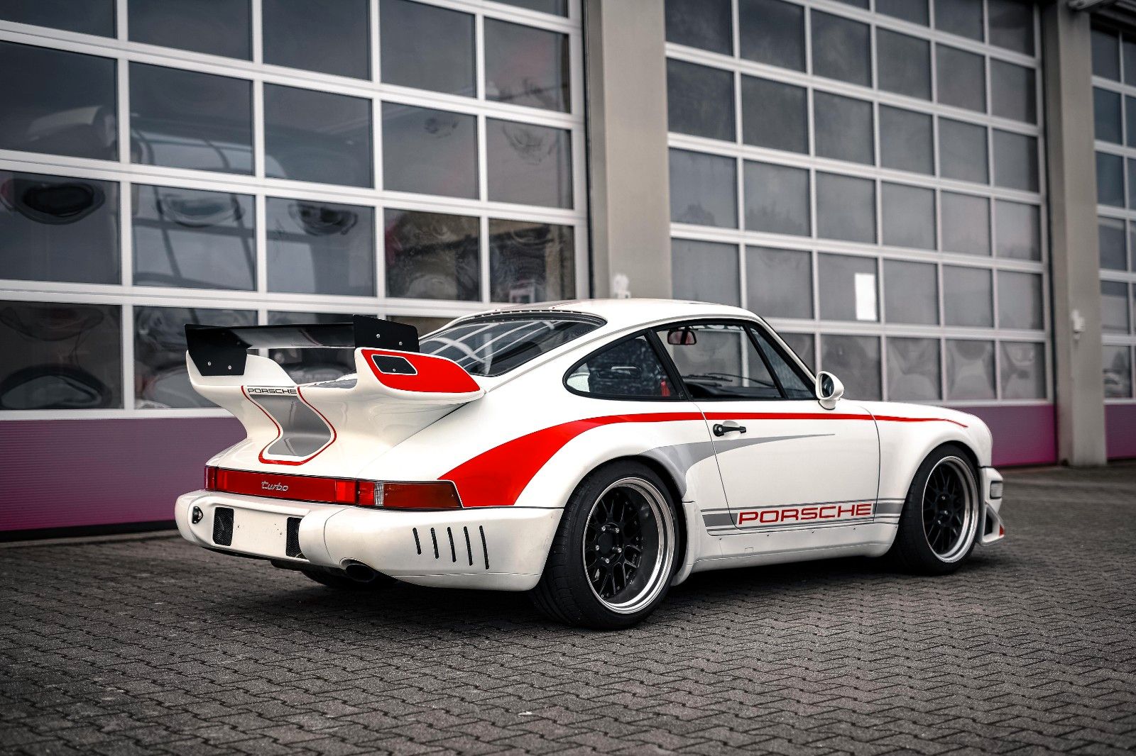Porsche 930 930 Turbo 911 SC *RAUH WELT by AKIRA NAKAI