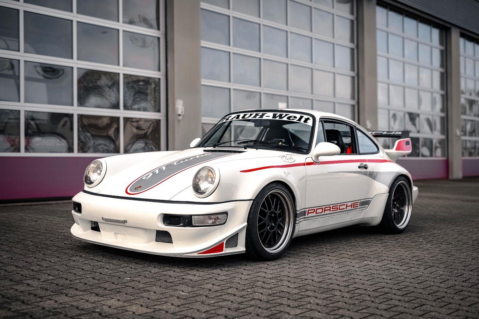 Porsche 930 930 Turbo 911 SC *RAUH WELT by AKIRA NAKAI