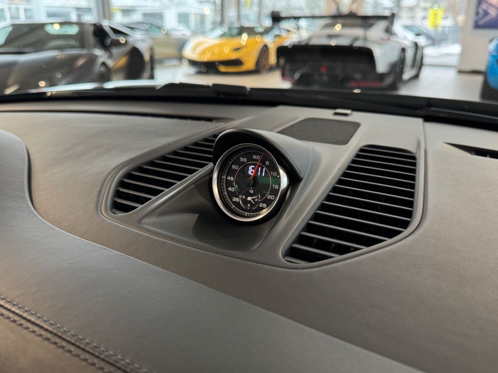 Porsche 991 911 Carrera GTS Cabrio