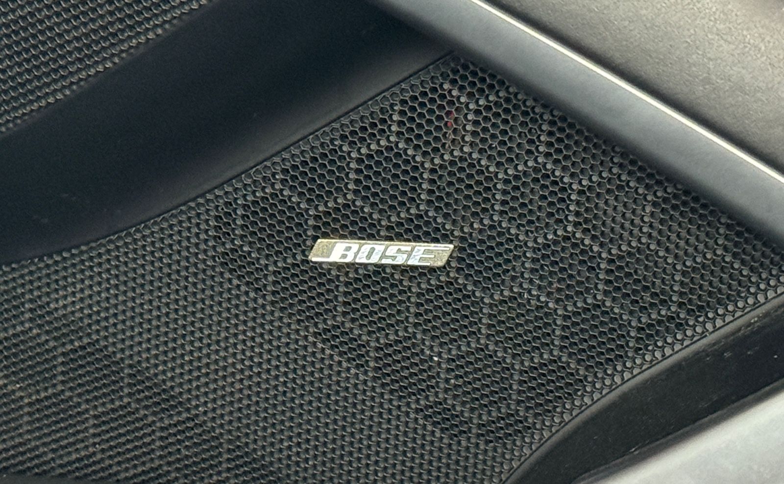 Porsche 991 911 Turbo S Approved 2/27 Bose HA-Lenkung 18-Weg