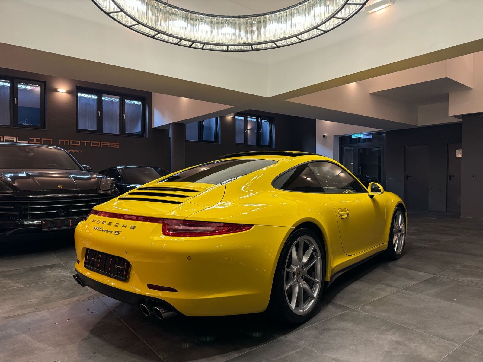 Porsche 991 991 911 4S PDK SPORTCHRONO/KLAPPE/BOSE/SITZBELÜF