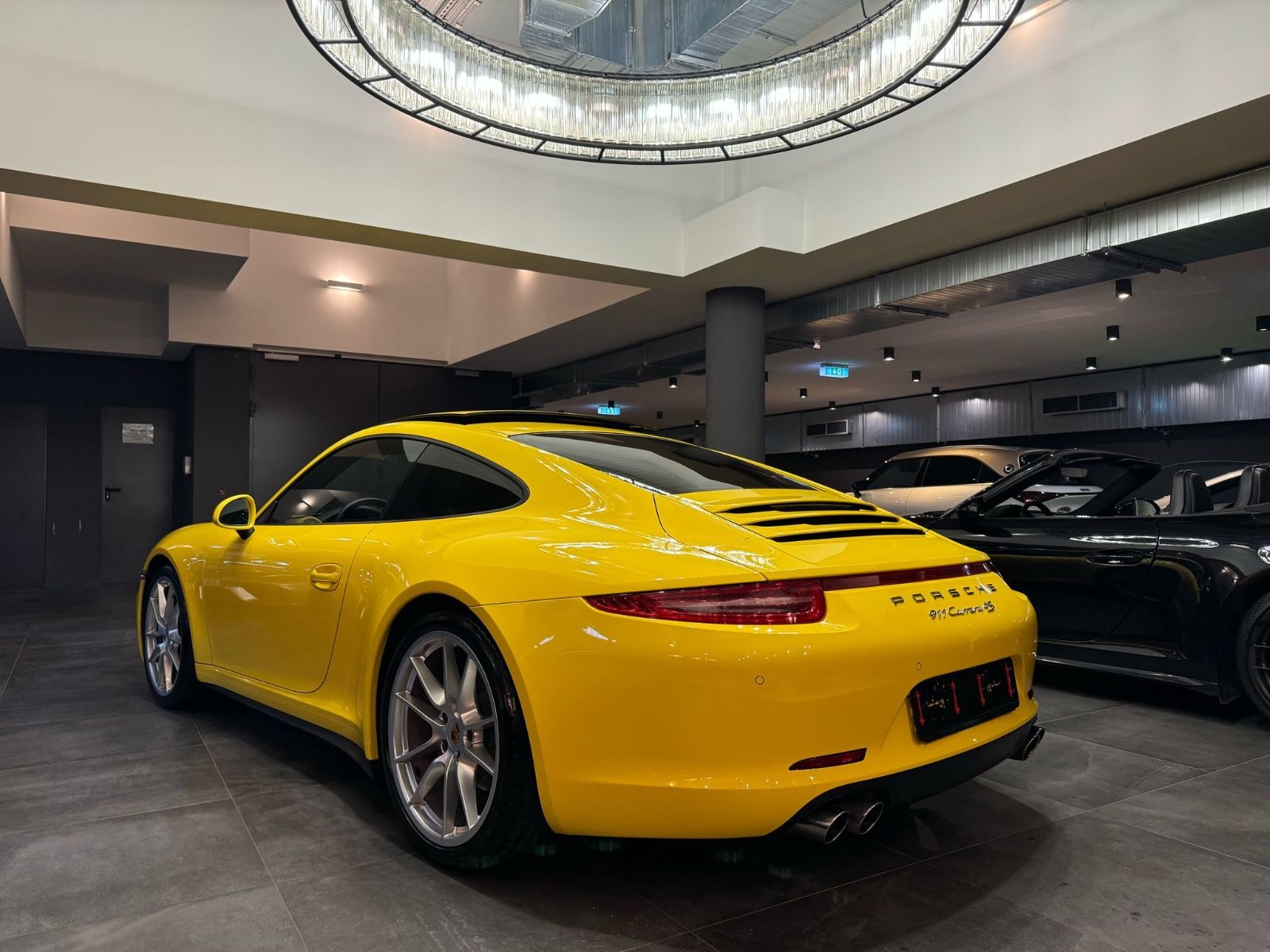 Porsche 991 991 911 4S PDK SPORTCHRONO/KLAPPE/BOSE/SITZBELÜF