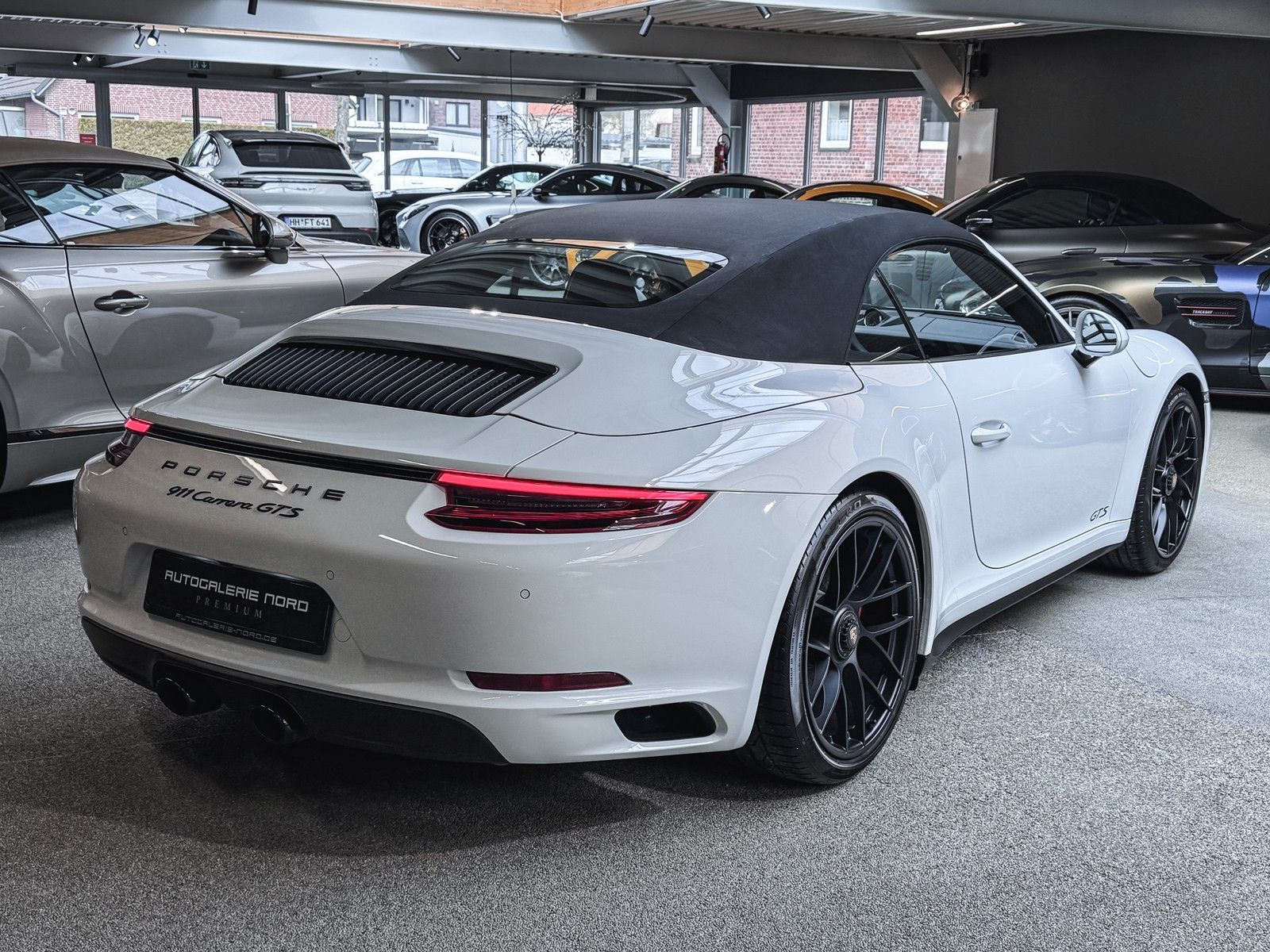 Porsche 991 991 911 GTS Cabriolet PDLS+Carbon+Bose