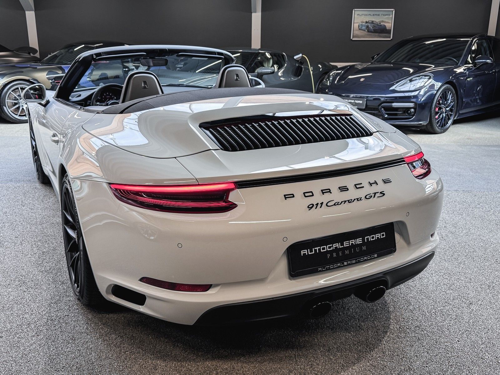Porsche 991 991 911 GTS Cabriolet PDLS+Carbon+Bose