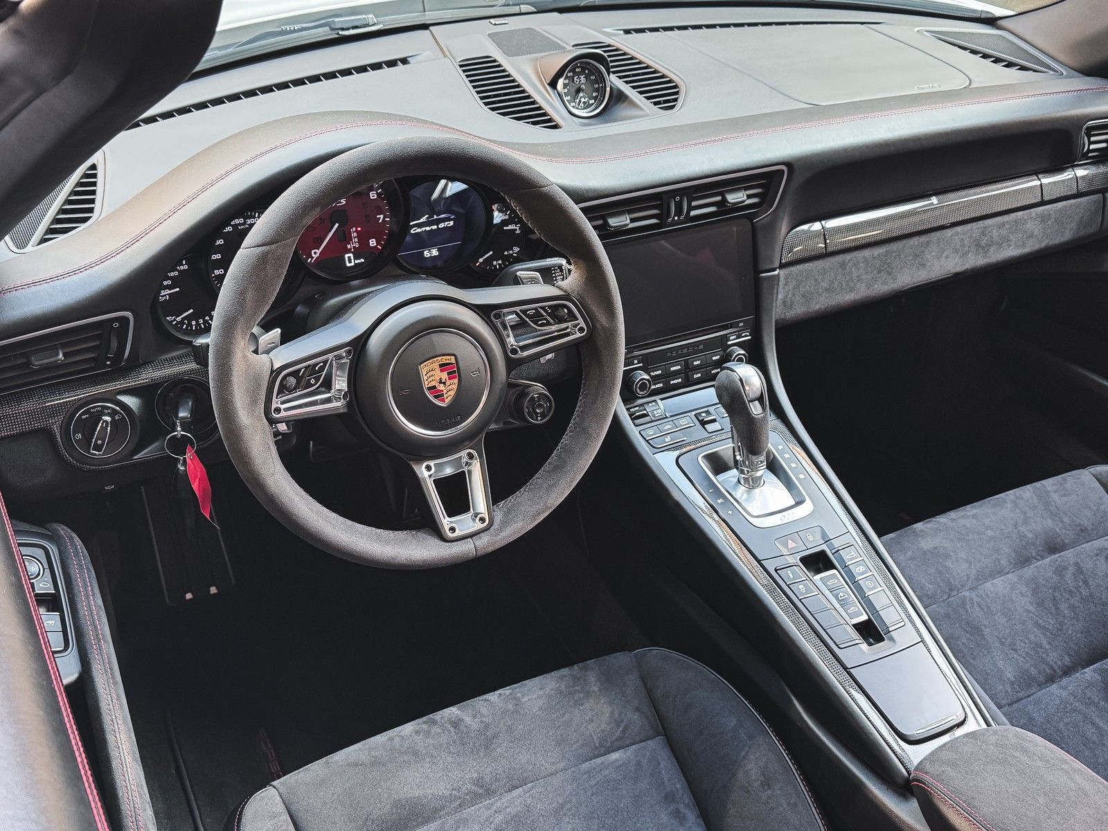 Porsche 991 991 911 GTS Cabriolet PDLS+Carbon+Bose