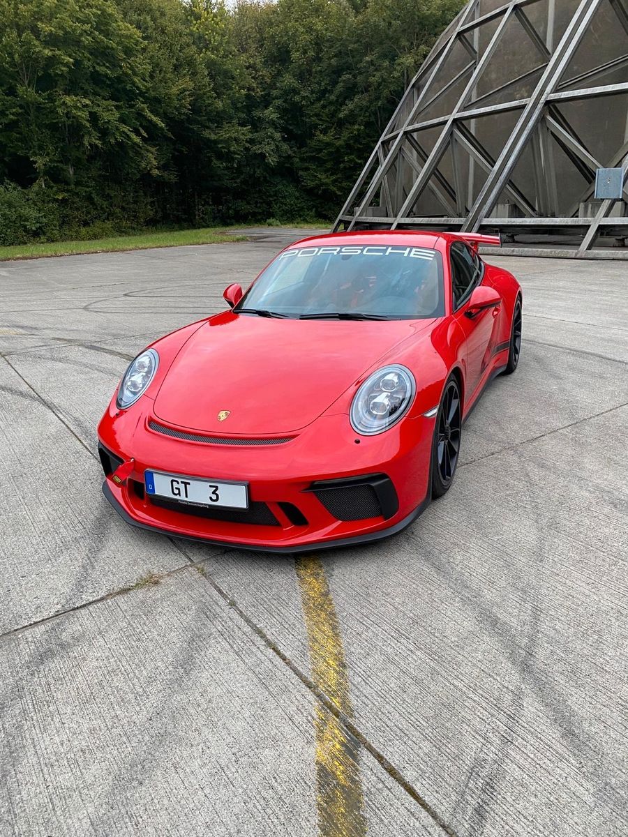 Porsche 991 991 GT3 2. Hand Approved Lift Clubsport