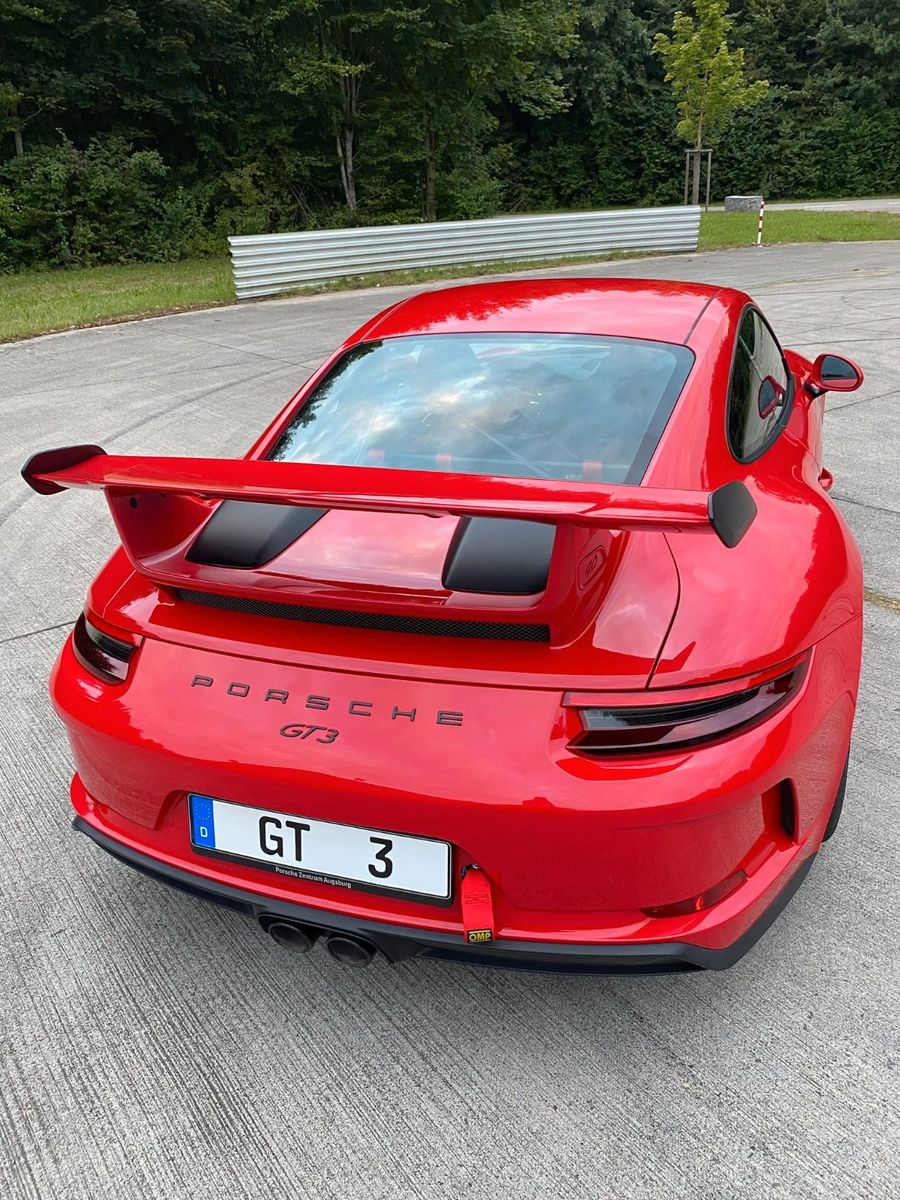 Porsche 991 991 GT3 2. Hand Approved Lift Clubsport