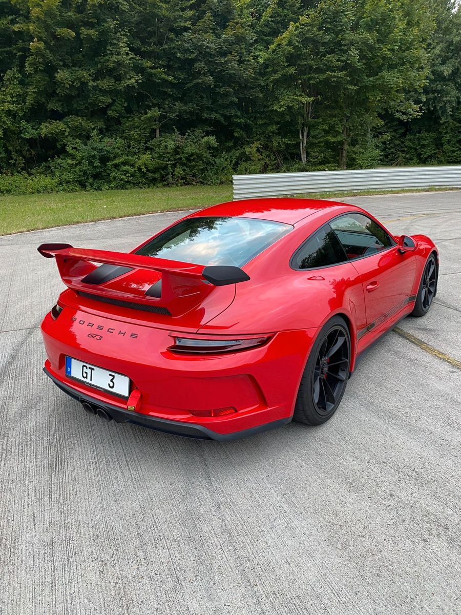 Porsche 991 991 GT3 2. Hand Approved Lift Clubsport