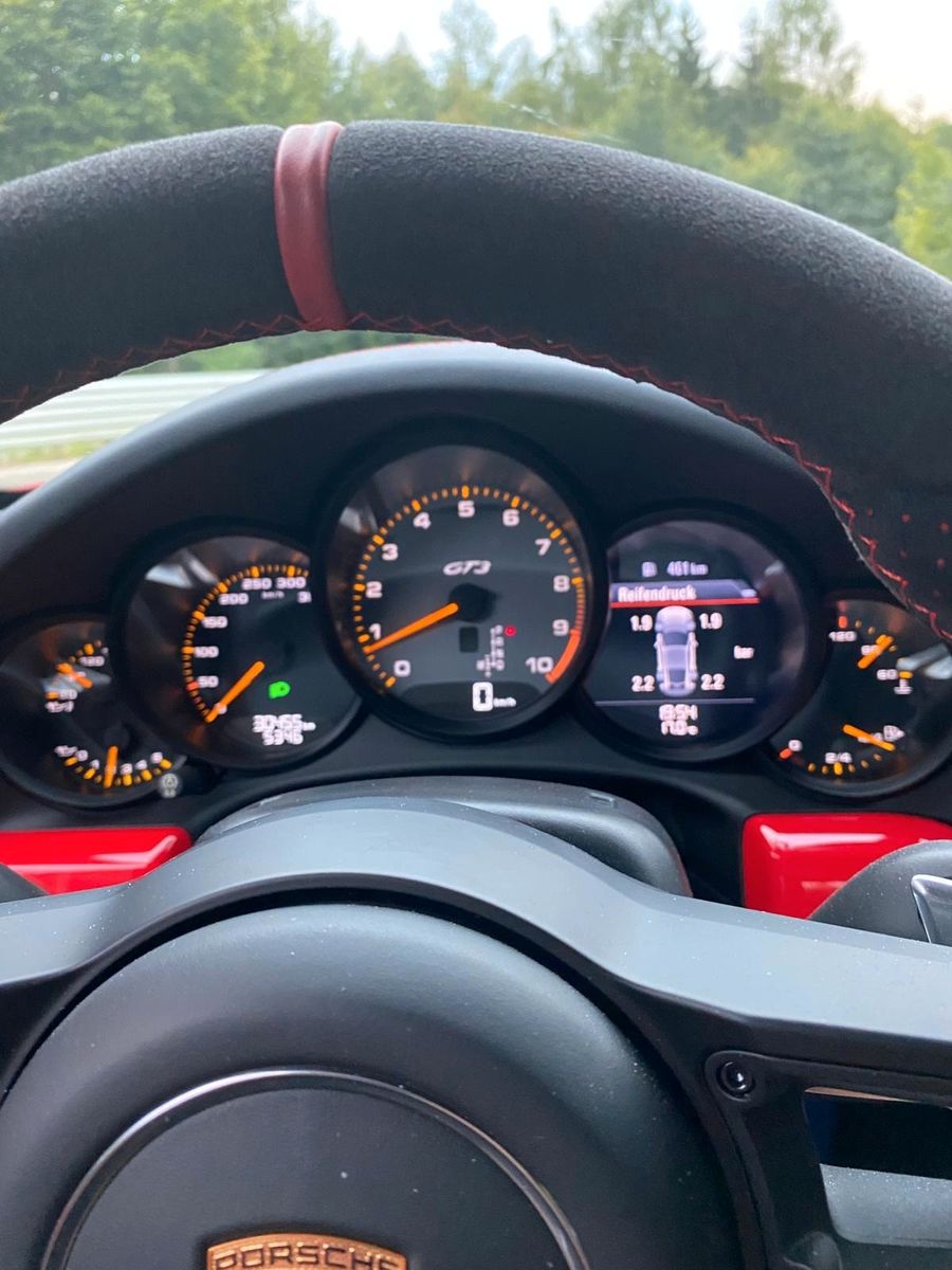 Porsche 991 991 GT3 2. Hand Approved Lift Clubsport
