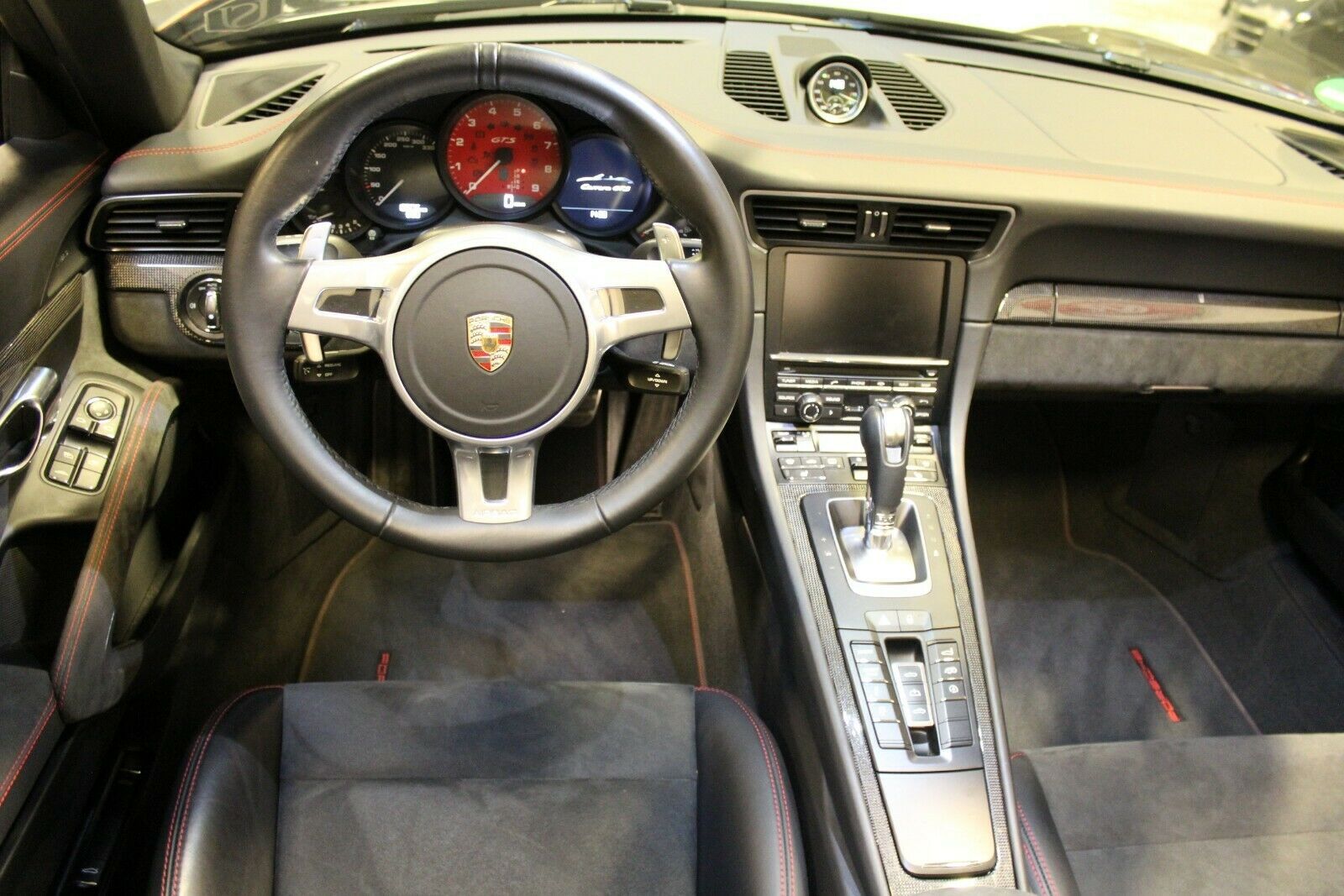 Porsche GTS Cabrio Top-Zustand 1. Hand | TÜV &amp; SERVICE
