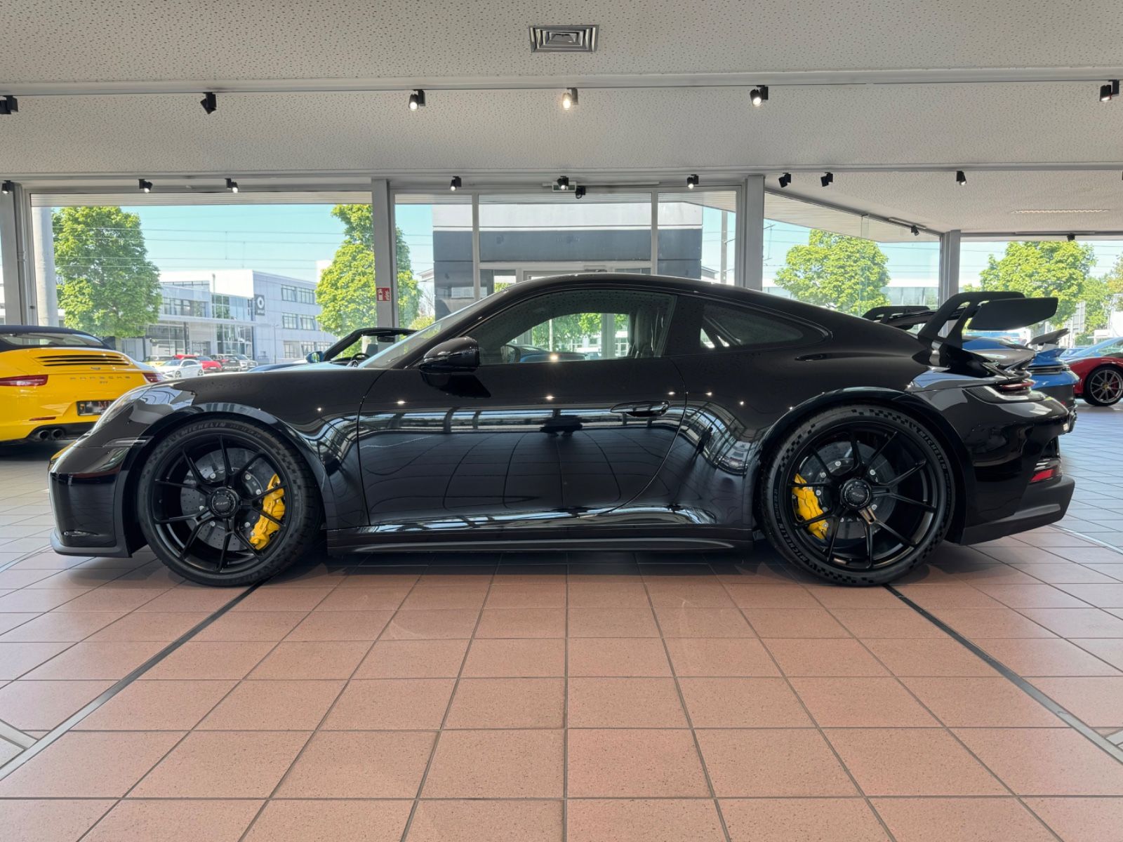 Porsche 992 911 GT3 Carbon/Ceramic-Bremse/Exclusive/Lift
