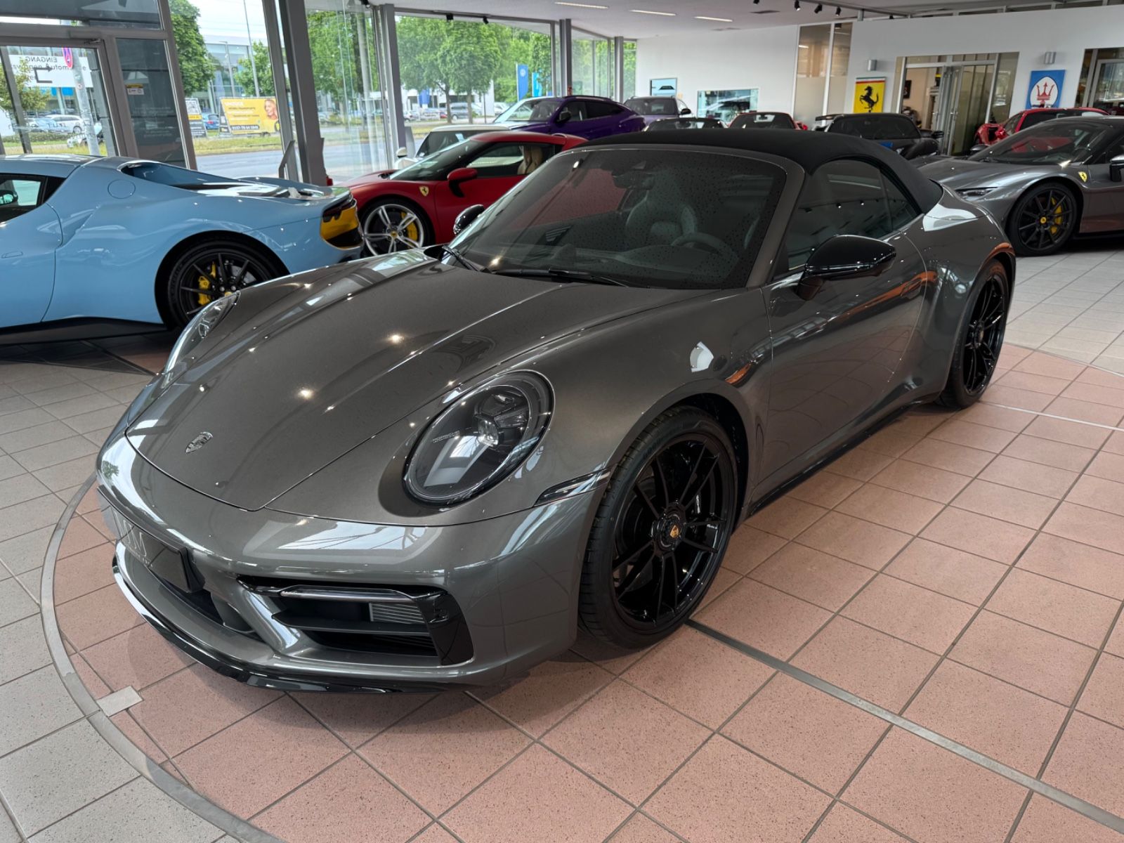 Porsche 992 911 GTS Cabrio PDCC/BURMESTER/LIFT/ACC/MATRIX