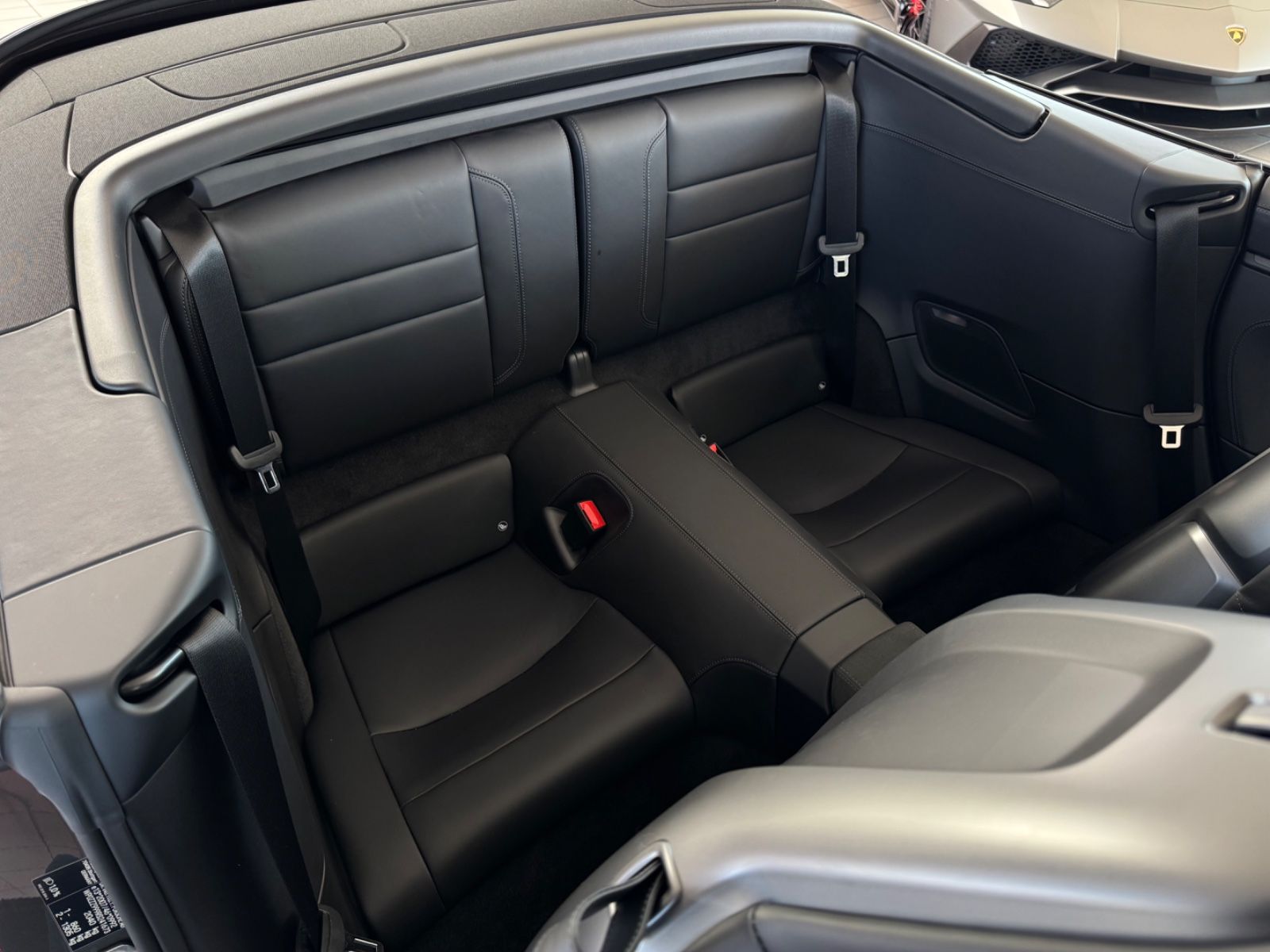 Porsche 992 911 GTS Cabrio PDCC/BURMESTER/LIFT/ACC/MATRIX