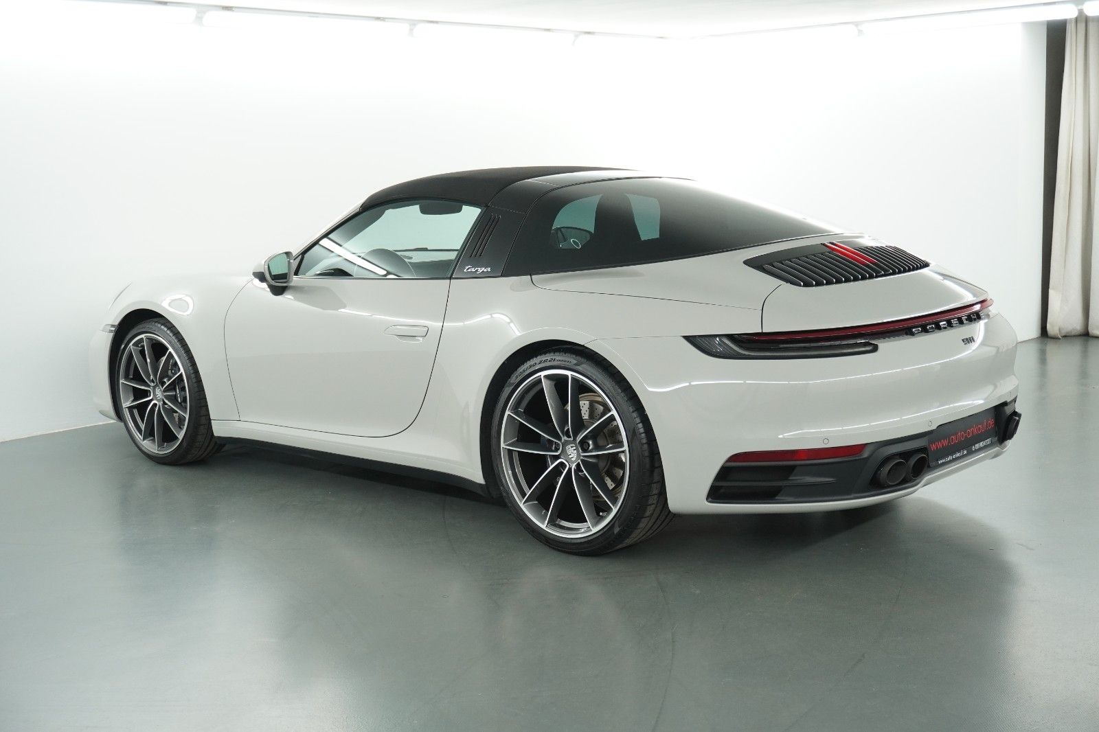 Porsche 992 911 Targa 4 Lift Sportsitze ACC LED Approv. 360°