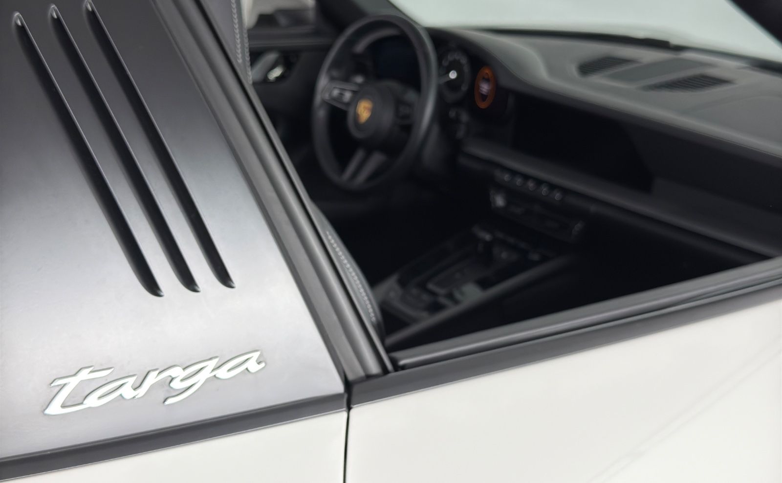 Porsche 992 911 Targa 4 Lift Sportsitze ACC LED Approv. 360°