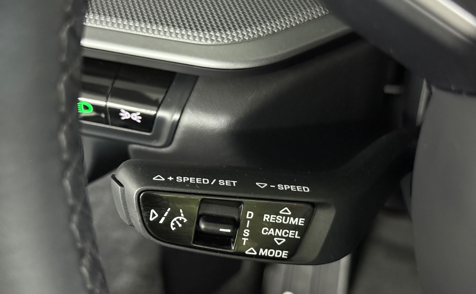 Porsche 992 911 Targa 4 Lift Sportsitze ACC LED Approv. 360°