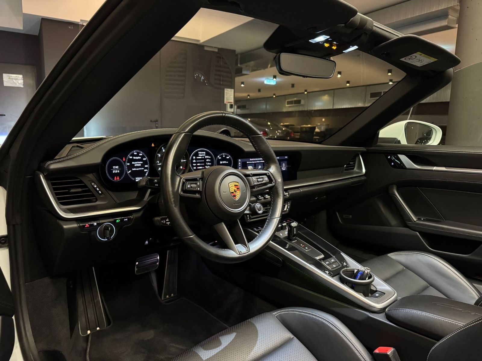 Porsche 992 992 911 Cabrio SPORTDESIGNPAKET/CHRONO/KLAPPENAU