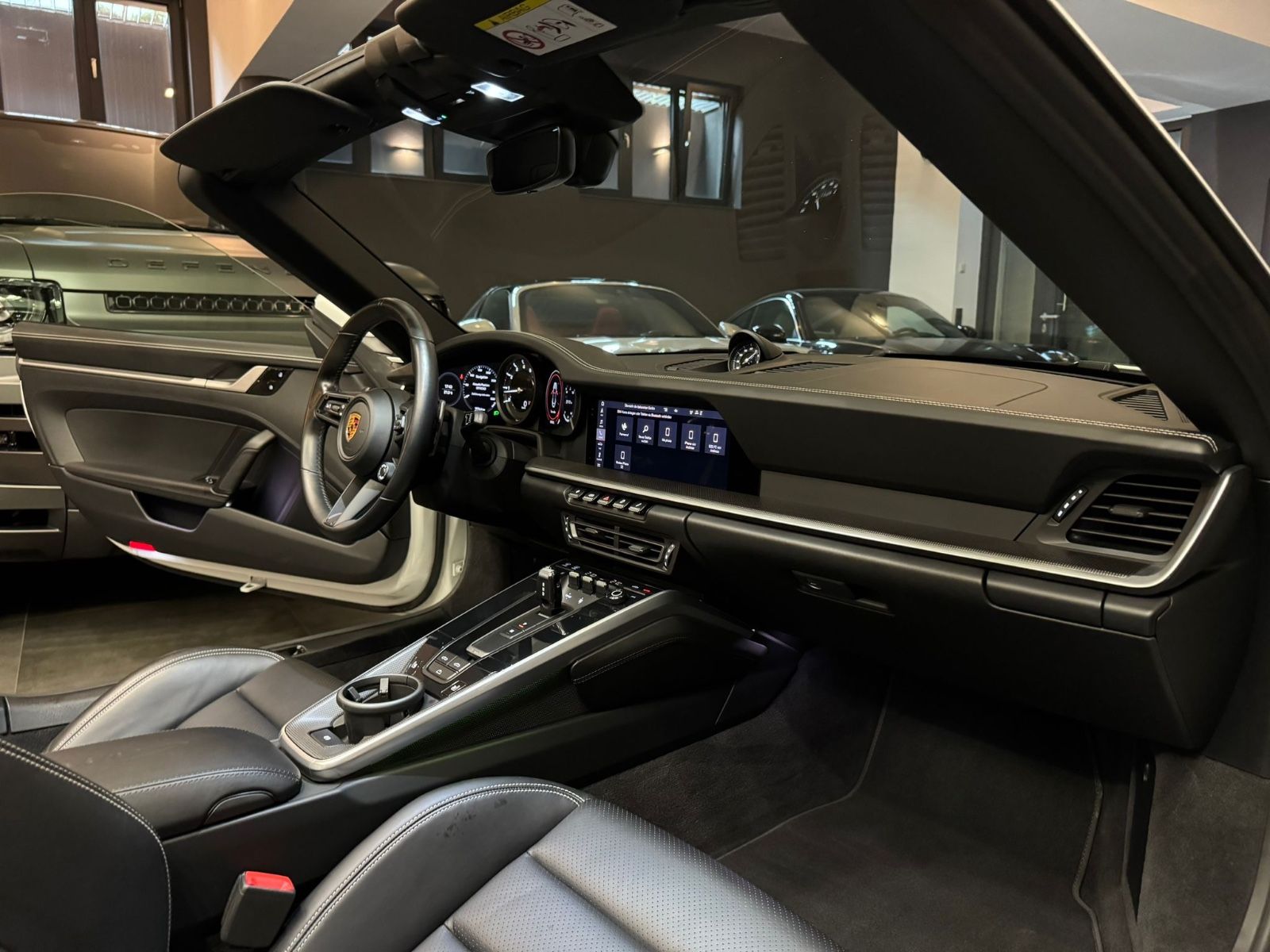 Porsche 992 992 911 Cabrio SPORTDESIGNPAKET/CHRONO/KLAPPENAU