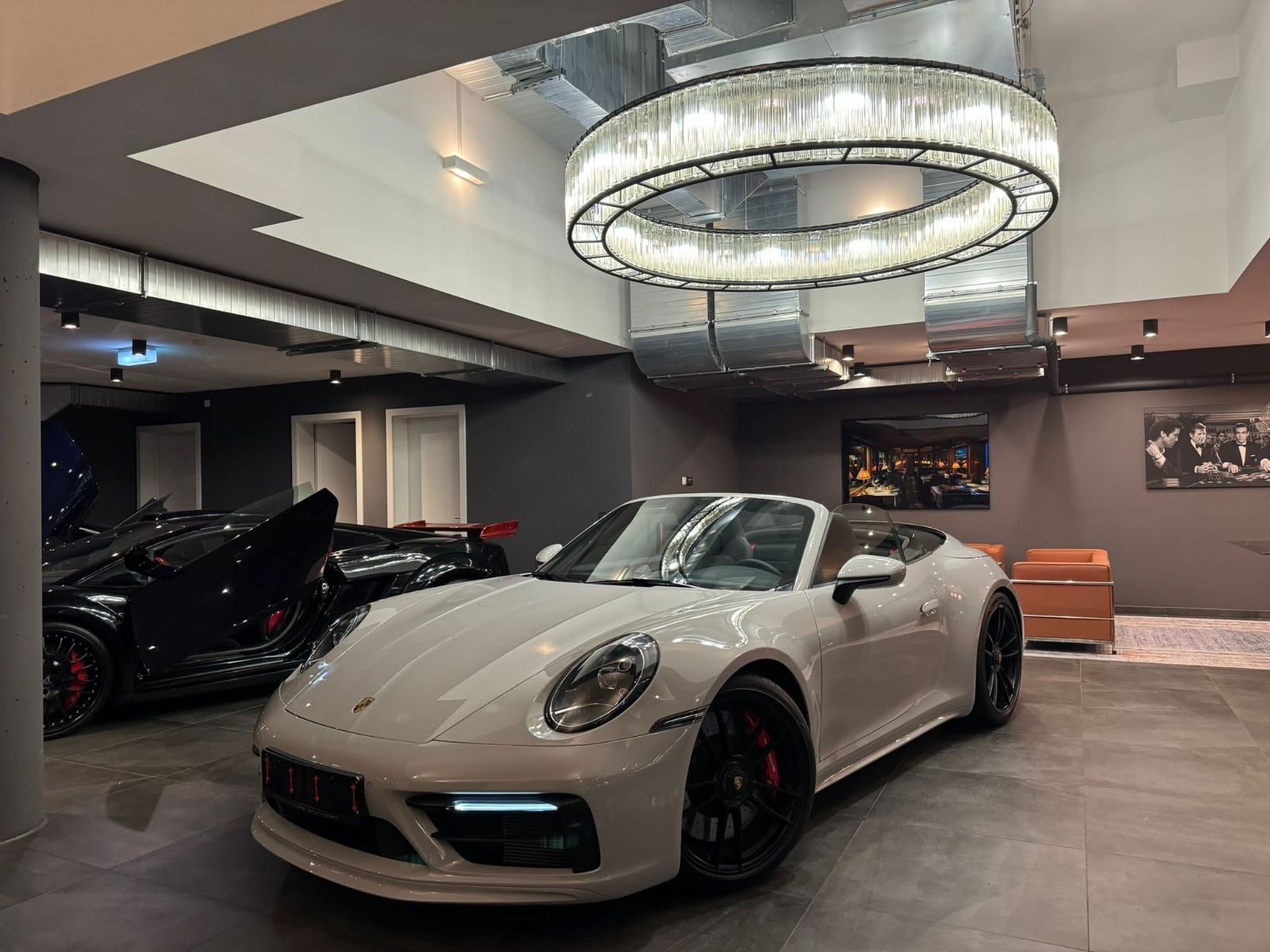Porsche 992 992 911 Cabriolet GTS PDK