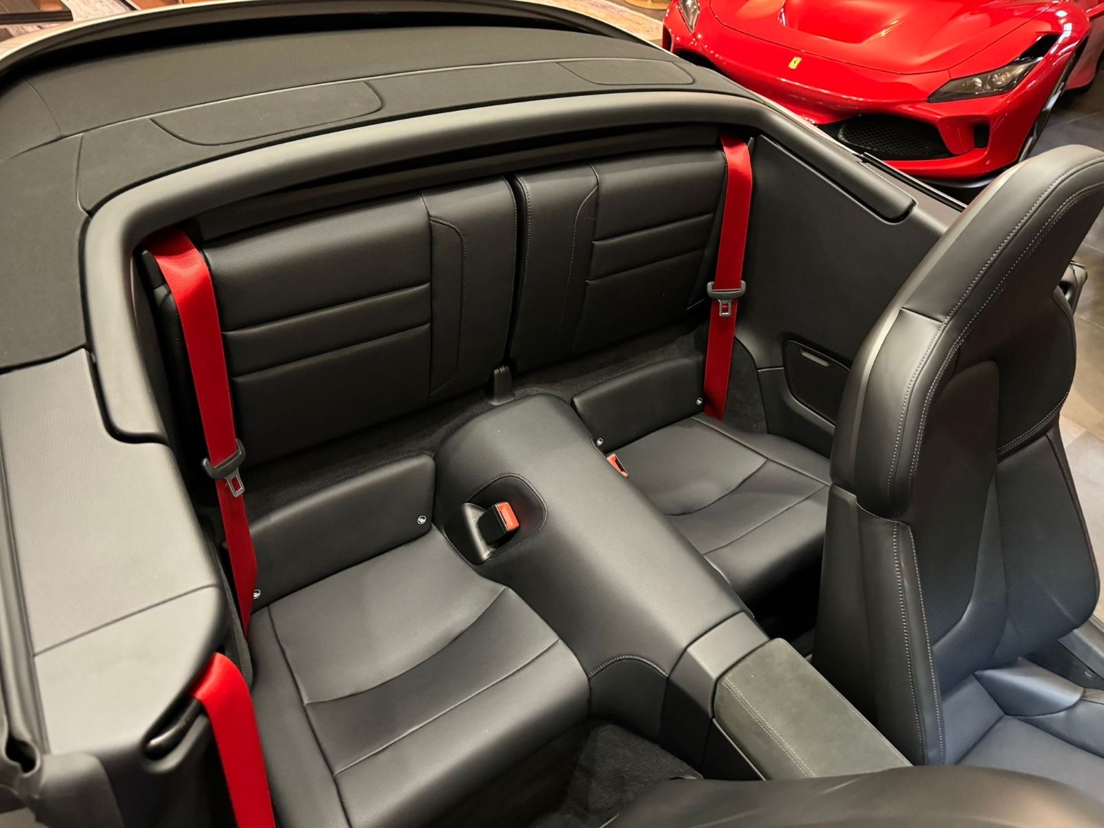 Porsche 992 992 911 Cabriolet GTS PDK
