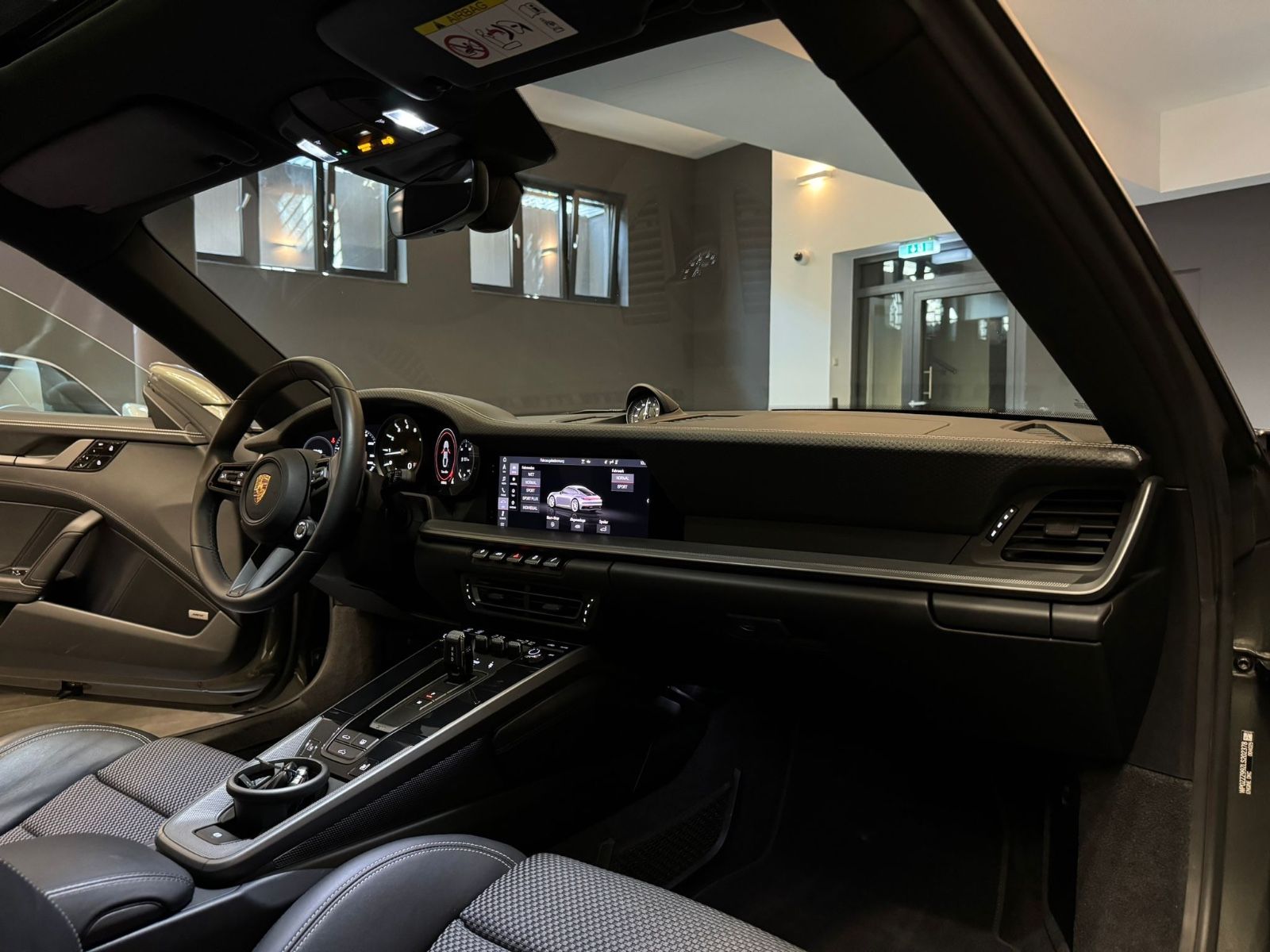 Porsche 992 992 911 CARRERA 4 SPORT DESIGN PAKET