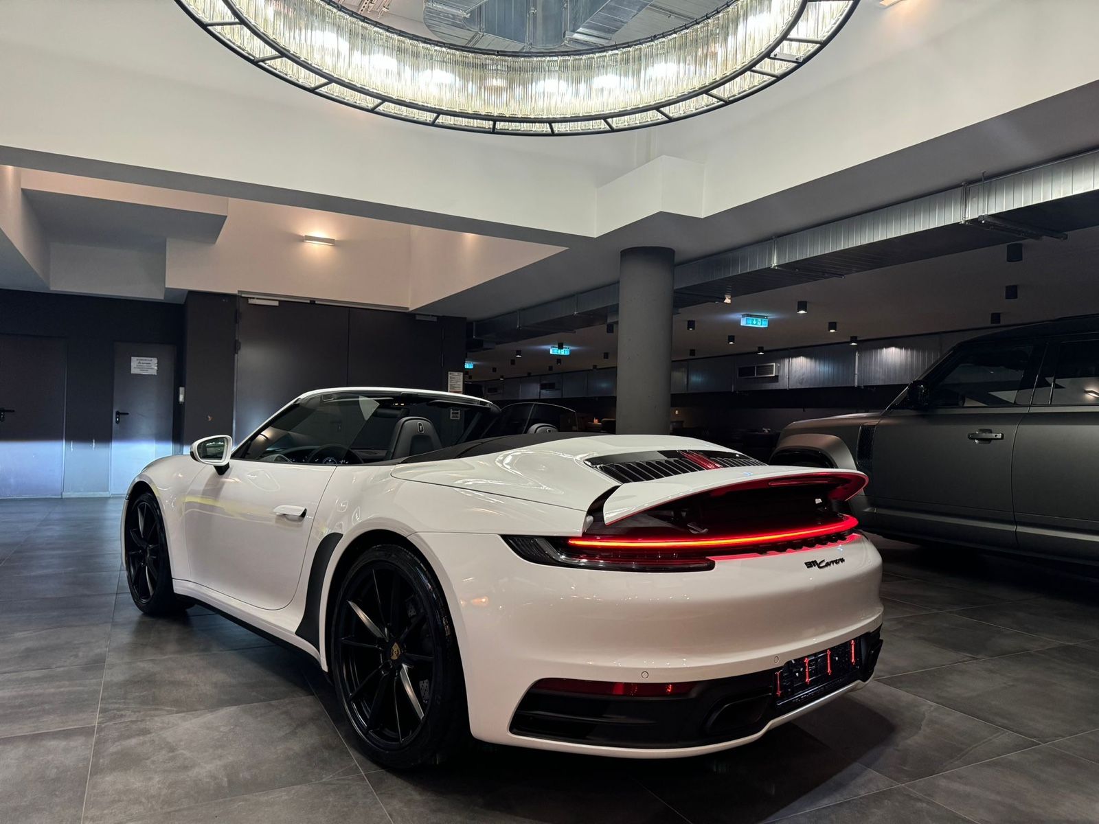 Porsche 992 992 911 Carrera Cabrio PDK