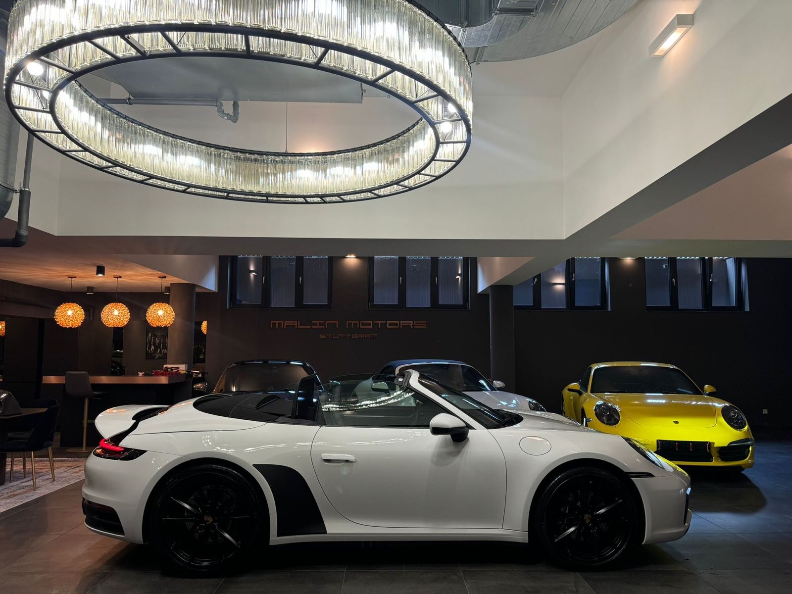 Porsche 992 992 911 Carrera Cabrio PDK