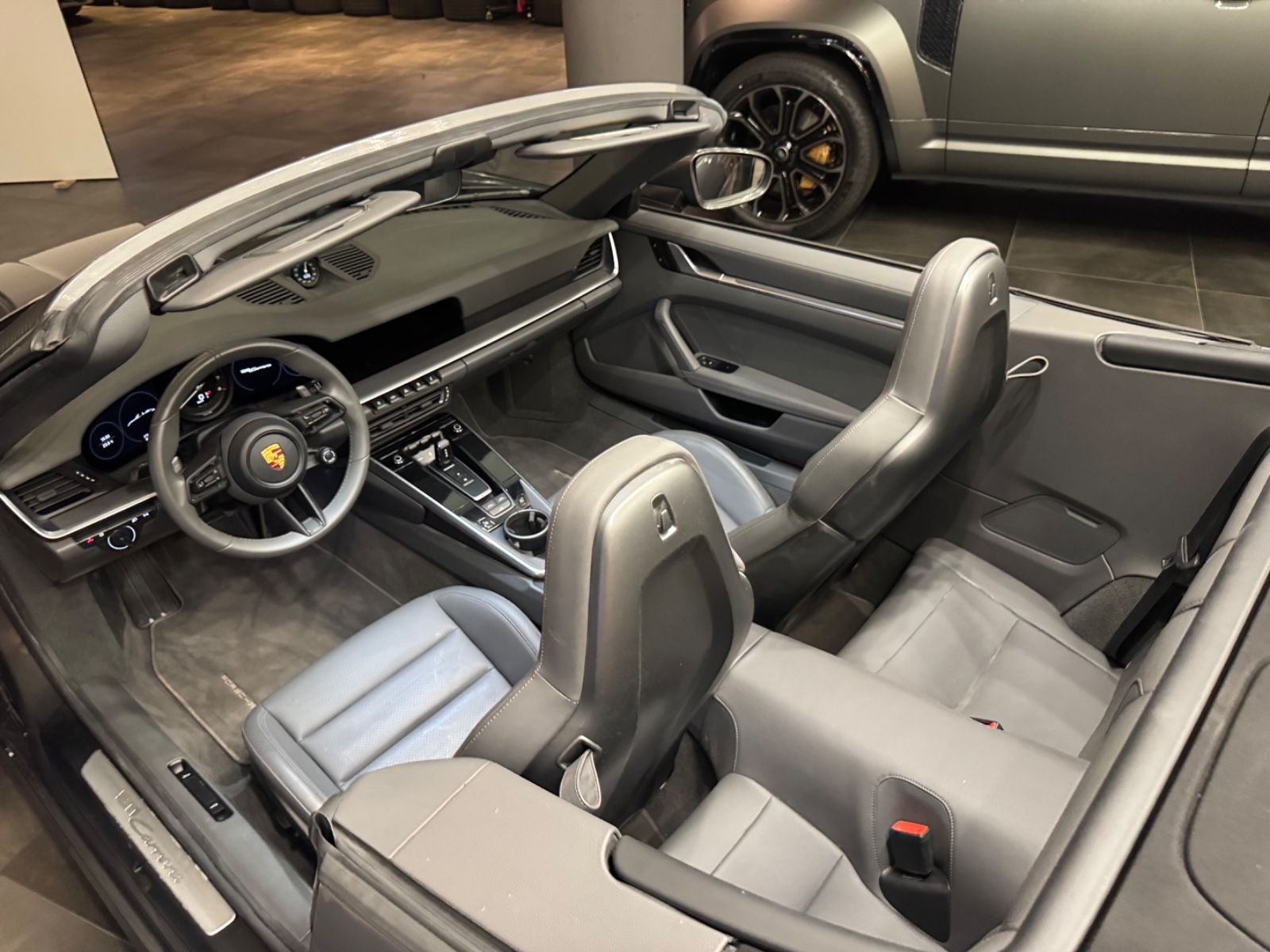 Porsche 992 992 911 Carrera Cabrio Sportchronopaket/360 Grad